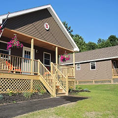 Home Run Cabins #9 - Handicap Accessible