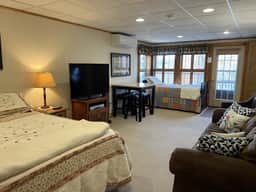 Breezy Hills Apartment - Image 2