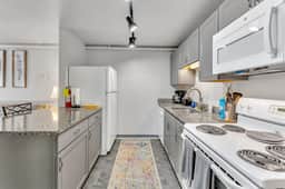 Creamery Apartment #3 of 11 - Image 5