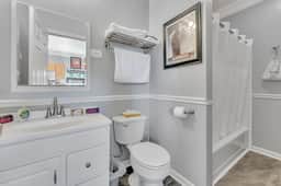 Creamery Apartment #6 of 11 - Image 4