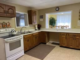 Day House - Image 5
