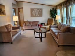 Groveside - Image 5