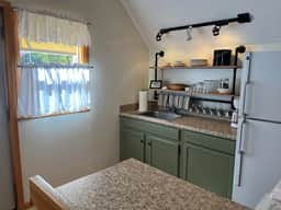 Hatch's Perch - Image 5