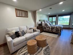 Hidden Creek Lodge - Image 5