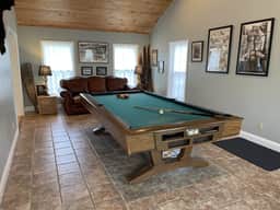 Hillview Manor - Image 4