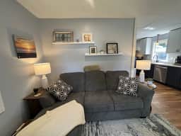 Smitty's Lake House - Image 5