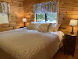 Terrace Lawn Cabin - Image 4
