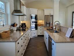 Woods Hollow - Image 2