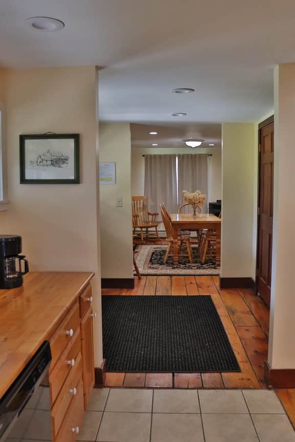 1819 Carriage House - Image 5