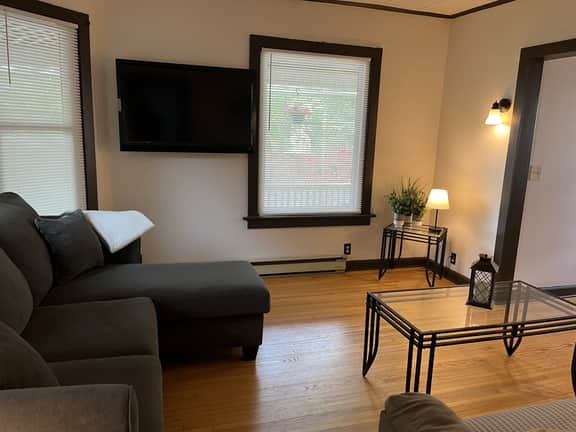 294 Chestnut - Image 2