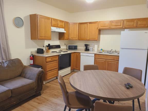 43 Cliff - Apt 1 - Image 2