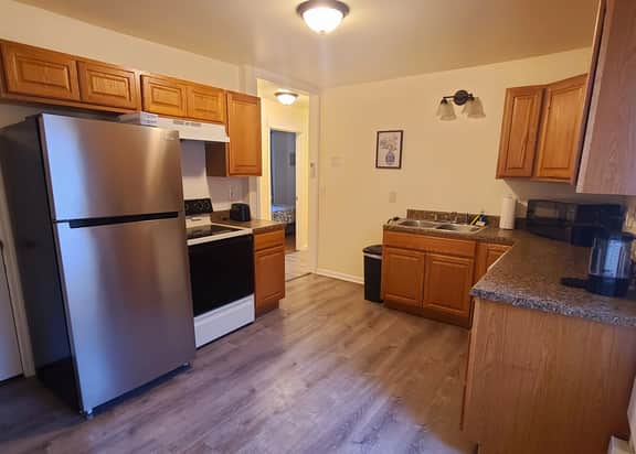 43 Cliff - Apt 2 - Image 4