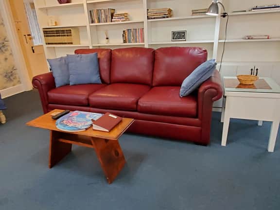 Apple Tree - Apt 2 - Image 4