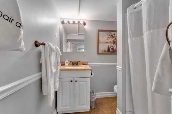 Creamery Apartment #4 of 11 - Image 4