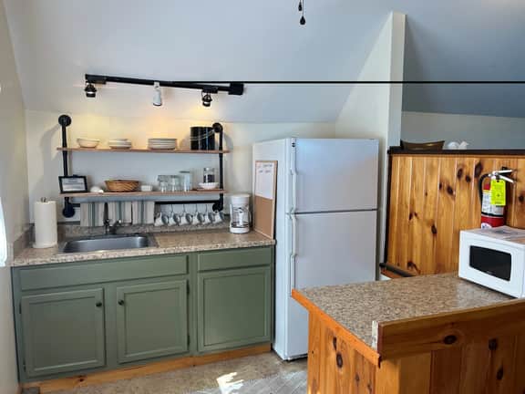 Hatch's Perch - Image 4