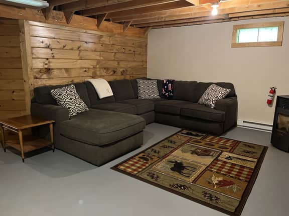 Knotty Pine - Image 4