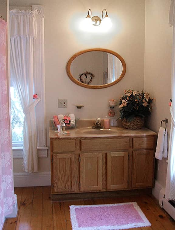 Nelson Pines - Rose Room - Image 5