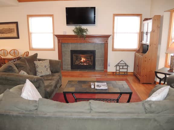 Pleasant Valley Pines - Image 4