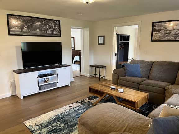 Spring Lodge - Image 4