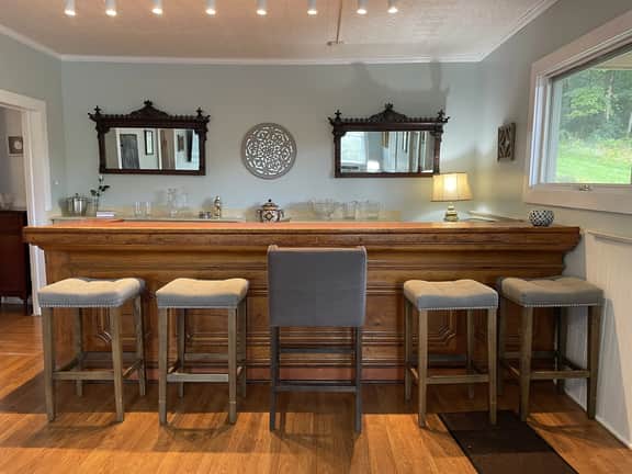 The Phoenix Inn - Image 2