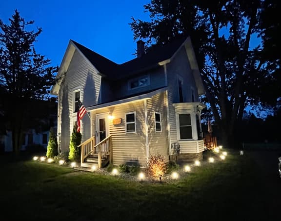Callie's Place - Image 1