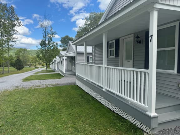 Creekside Cottages #7 of 12 - Image 1