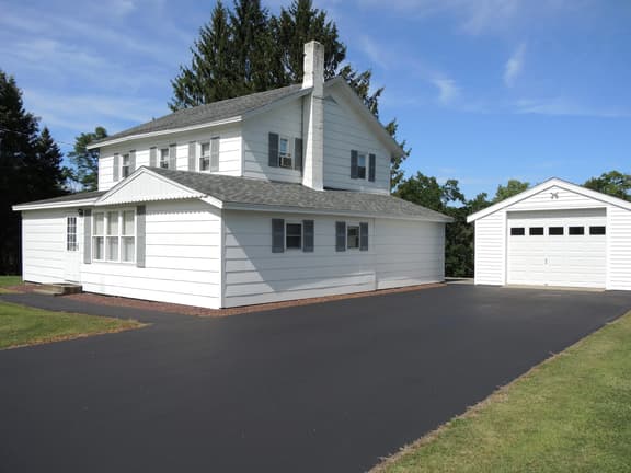 Day House - Image 1