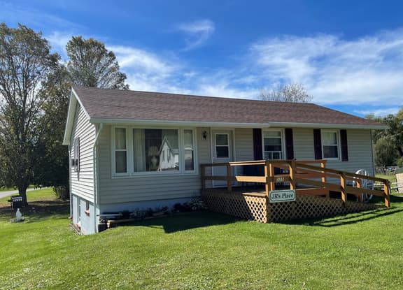 JR's Place - Image 1