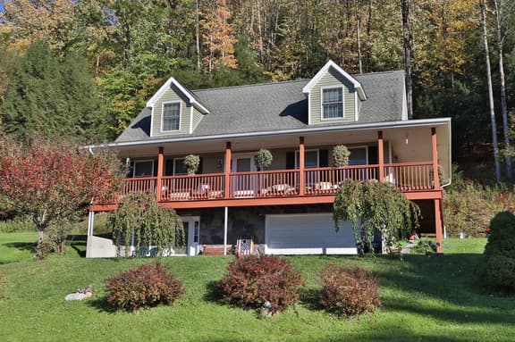 Pagey's Place - Image 1