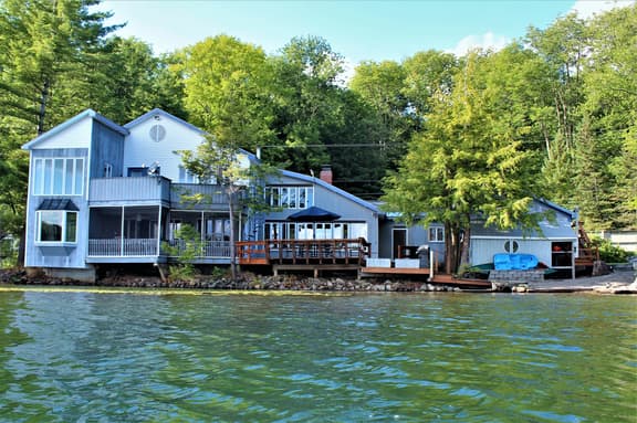 Sweet Spot Lakehouse - Image 1