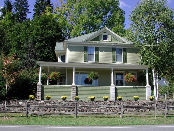 Terrace Lawn - Image 1